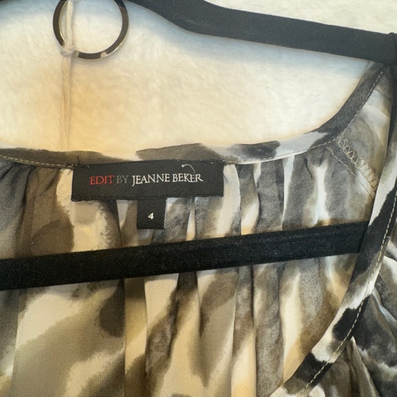 Edit Jeanne Beker Blouse Womens Size 4 Animal Print Sheer Button Down Oversized - Picture 2 of 8